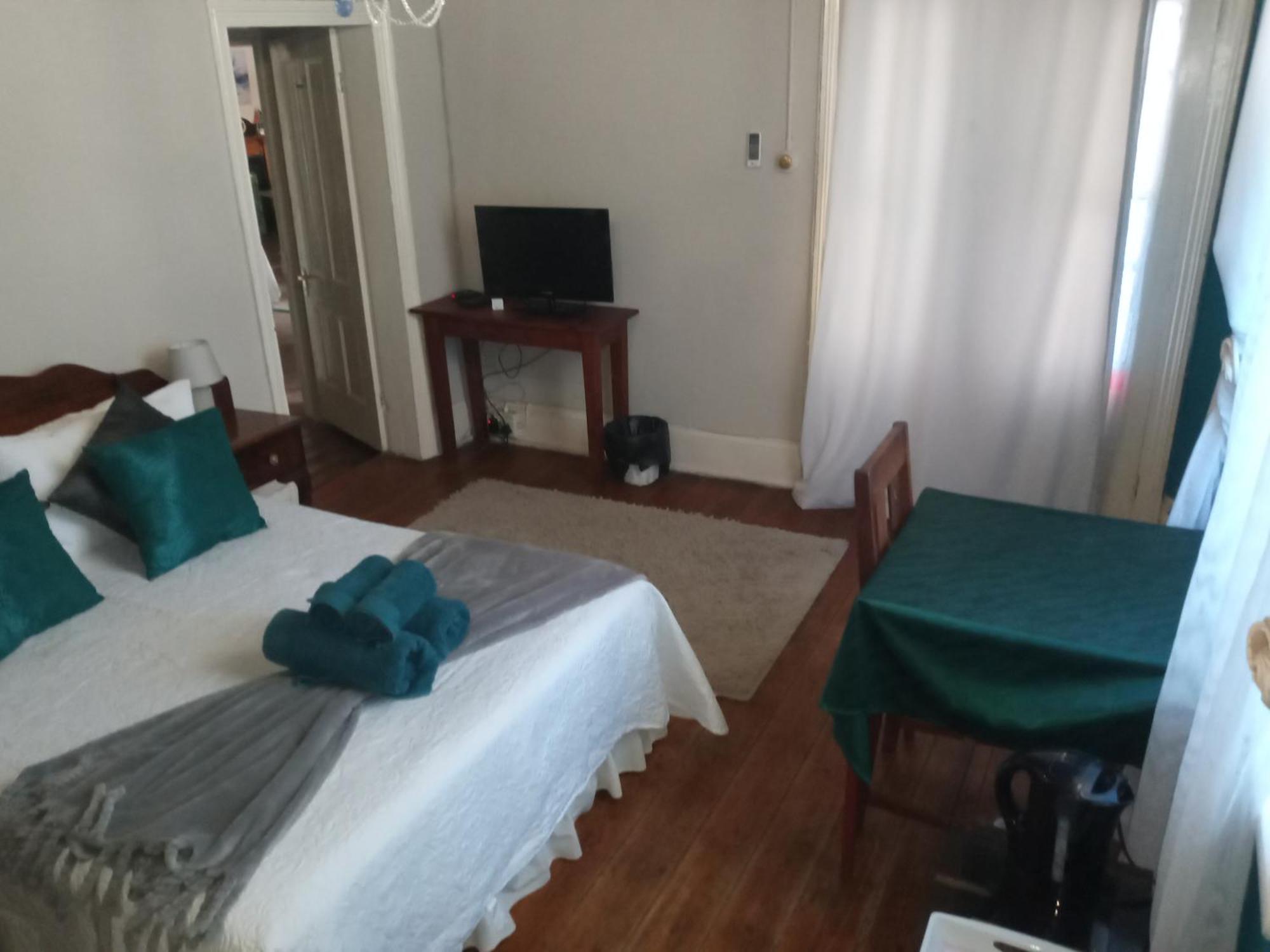 Bun Clody Manor - Guest House & Coffee Shop Хановер Екстериор снимка